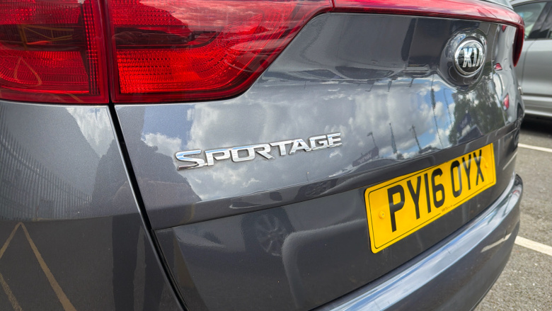 Kia Sportage 1.7 CRDi ISG 2 5dr Diesel Estate
